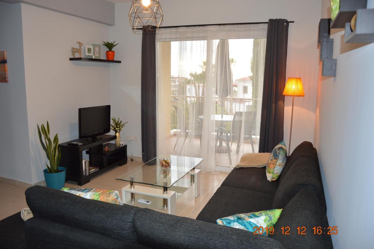 Luxury Apartment Paphos Exterior foto