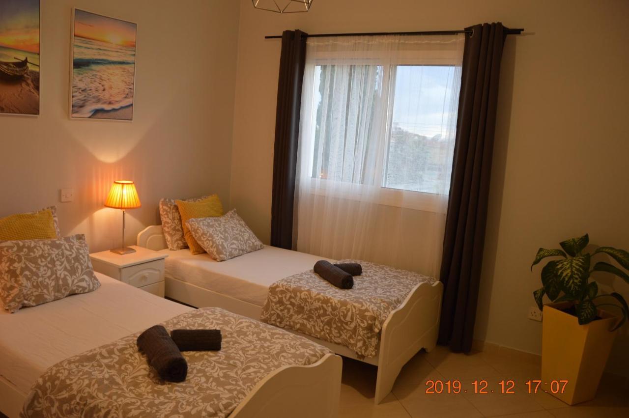 Luxury Apartment Paphos Exterior foto