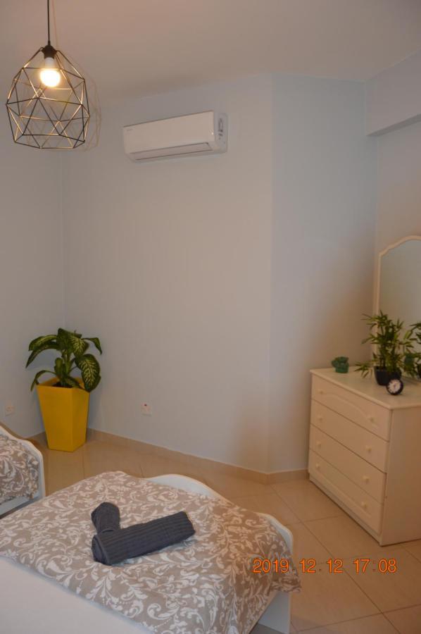 Luxury Apartment Paphos Exterior foto